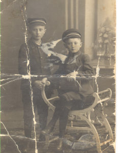 Photo of Yisrael Feldbaum right with his brother