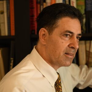 Author photo of Martin Dean